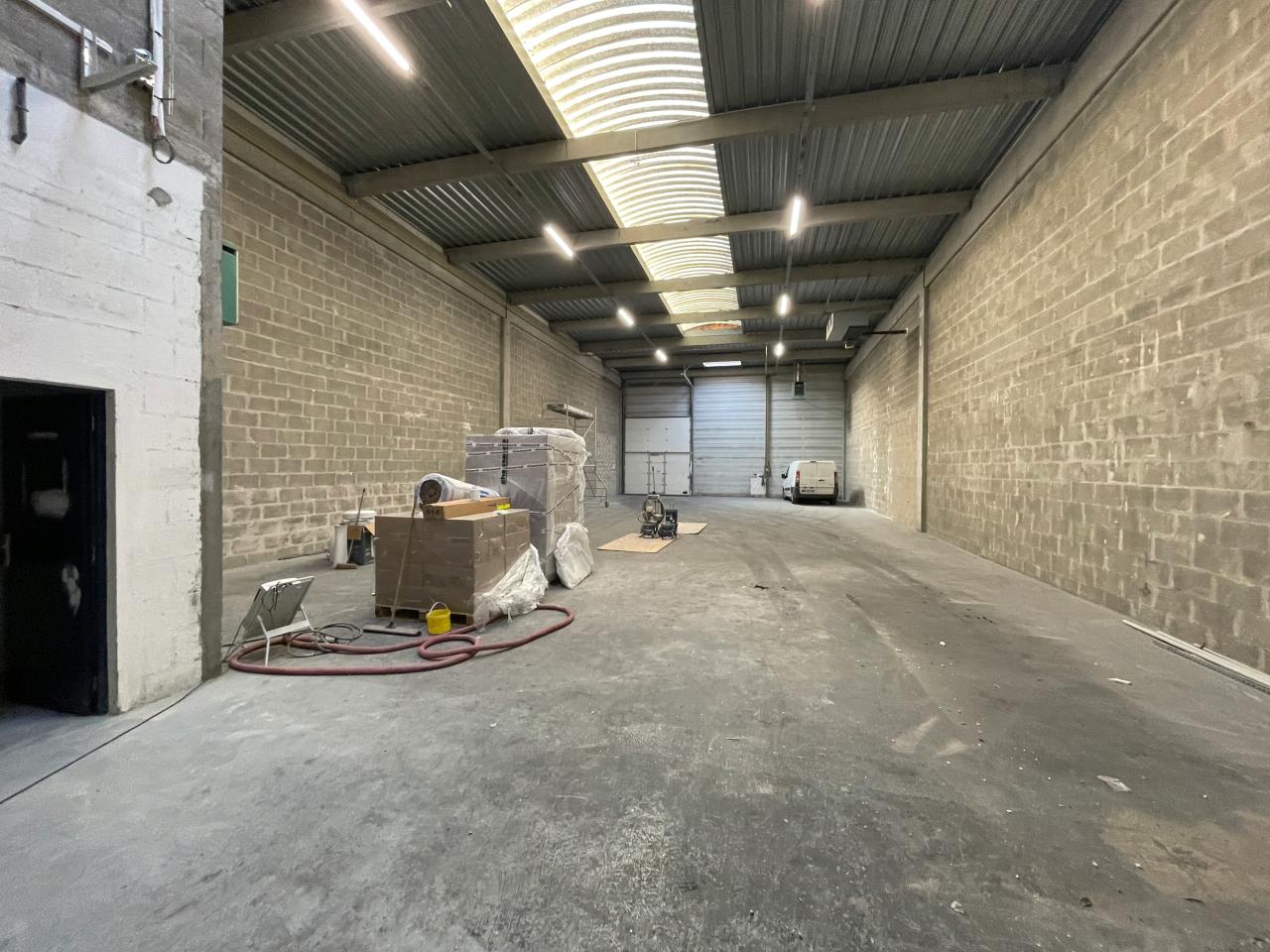 Local d'activité Bonneuil-sur-Marne 1056m² Location local d'activité Bonneuil-sur-Marne Val-de-Marne OLACT2419848 4